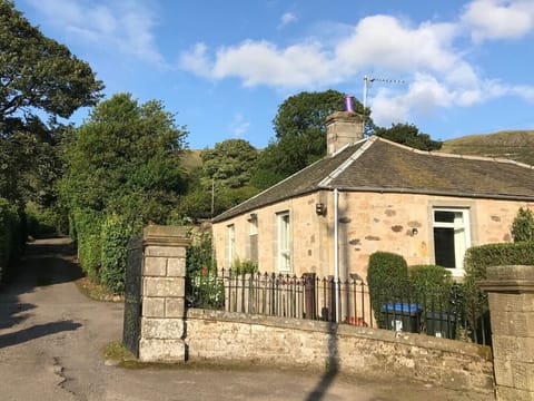 The entrance to Balgedie Lodge, originally the gate lodge for Balgedie House.