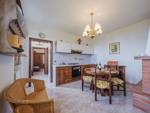 Table, Furniture, Property, Picture Frame, Chair, Building, Wood, Interior Design, Couch, Cabinetry