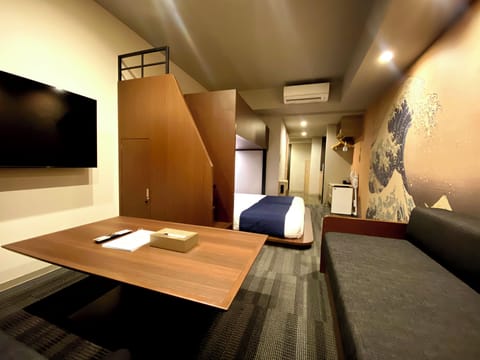 Superior Family Room, Non Smoking (Up to 5 adults) | In-room safe, free WiFi, bed sheets