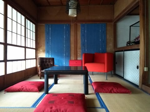 Japanese Style Room | Iron/ironing board, free WiFi, bed sheets