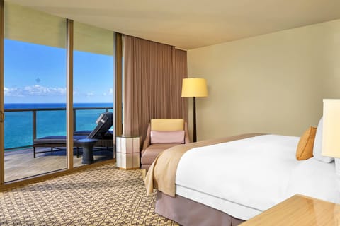 Presidential Suite, 2 Bedrooms, Oceanfront | Egyptian cotton sheets, premium bedding, down comforters, minibar