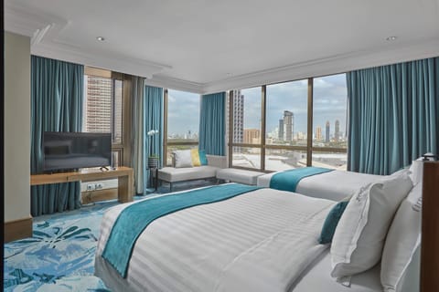 Standard Room, 2 Twin Beds (High Floor) | Premium bedding, down comforters, minibar, in-room safe