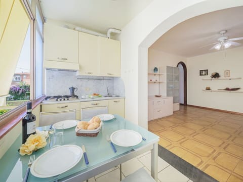 Tap, Plumbing Fixture, Sink, Property, Countertop, Cabinetry, Azure, Purple, Interior Design, Architecture