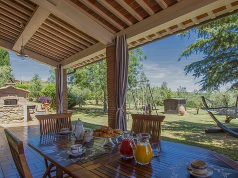 Table, Tableware, Furniture, Plant, Property, Chair, Wood, Shade, Interior Design, Sky