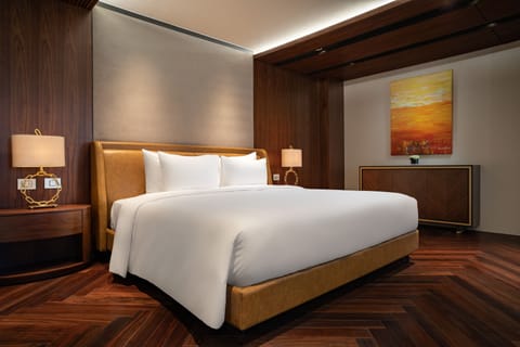 Authentic Suite | Premium bedding, minibar, in-room safe, desk