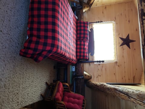 Cowboy Cabin | Individually decorated, individually furnished, free WiFi, bed sheets