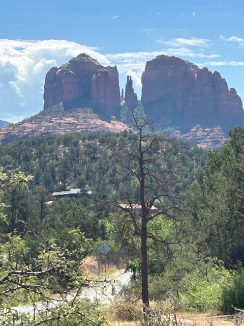Photo taken on Upper Red Rock Loop and Chavez Ranch Rd ~ 5 min walk