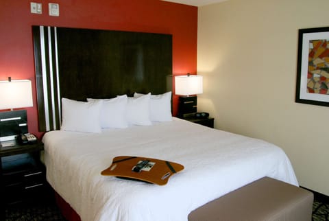 Iron/ironing board, free WiFi, bed sheets, alarm clocks