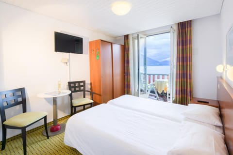 In-room safe, blackout drapes, free WiFi, bed sheets