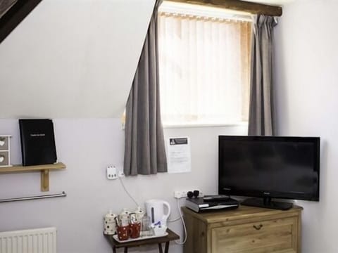 Standard Double or Twin Room, Ensuite