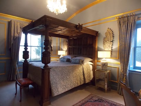 Signature Double Room, Ensuite, Park View No pets allowed (Four Poster)