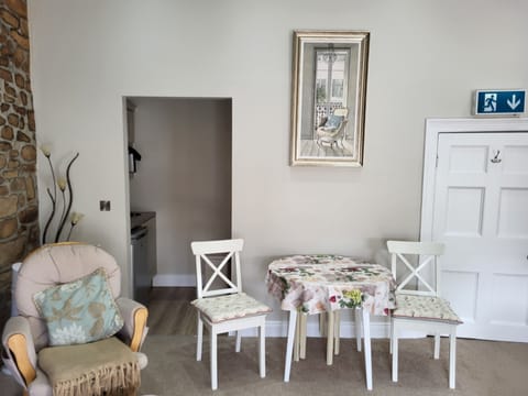 House | Living area | 30-inch TV with cable channels, fireplace