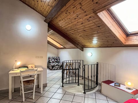 Flooring, Interior Design, Floor, Ceiling, Room, Furniture, Apartment, Attic, Light Fixture, Hardwood