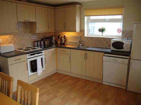 Fully equipped Open plan Kitchen