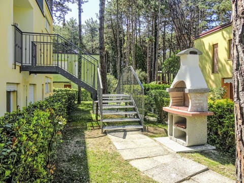 Plant, Building, Property, Botany, Tree, Vegetation, Land Lot, Stairs, House, Cottage