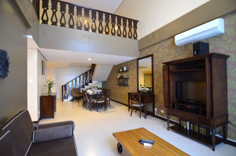 Suite, 3 Bedrooms | Living area | LCD TV, DVD player