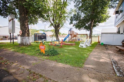 Children's play area - outdoor