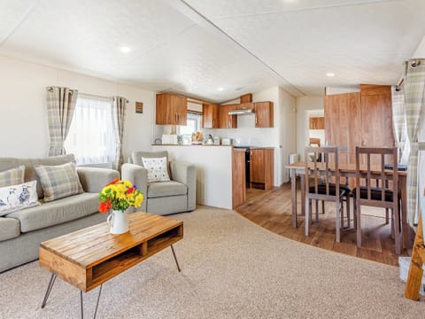 Open plan living space | Swona - Harrow Lodges John O’Groats, Mey, near Thurso