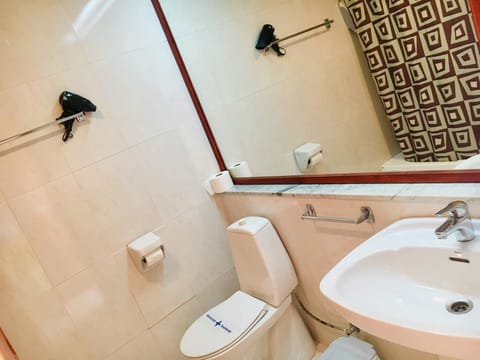 Double or Twin Room | Bathroom | Bathtub, hair dryer, towels, soap