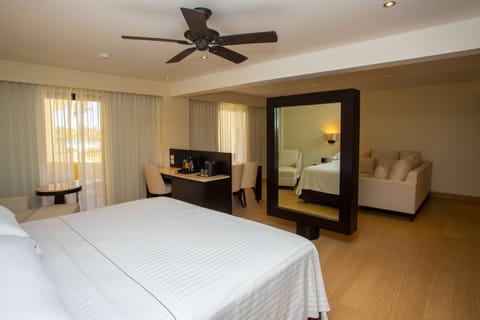 Junior Suite, Balcony | Free minibar, in-room safe, iron/ironing board, free rollaway beds