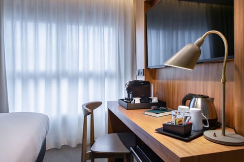 Executive Room | In-room safe, blackout drapes, soundproofing, iron/ironing board