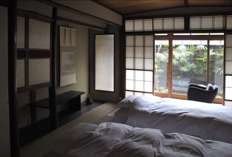 Deluxe Japanese Western Room, 34sqm -Shin- | Down comforters, individually decorated, individually furnished