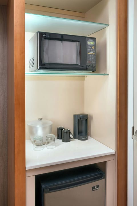 Fridge, microwave, coffee/tea maker