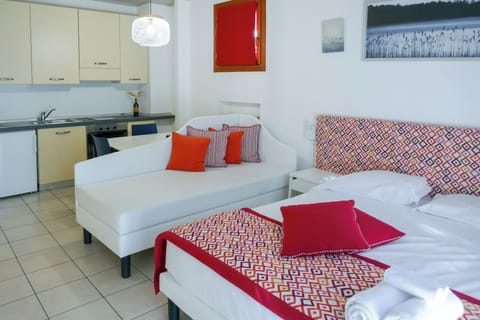 Classic Studio | Premium bedding, Select Comfort beds, desk, soundproofing