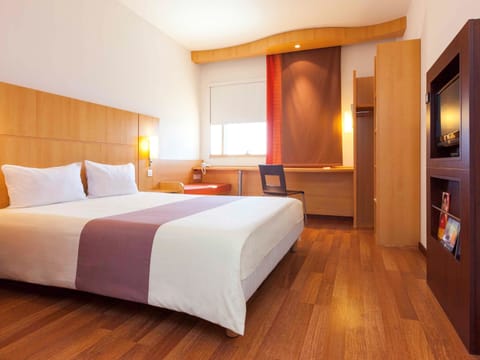Double Room, queen size bed | View from room