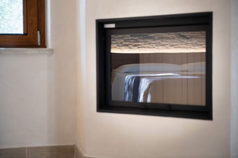 Design Double Room | In-room safe, free WiFi, bed sheets