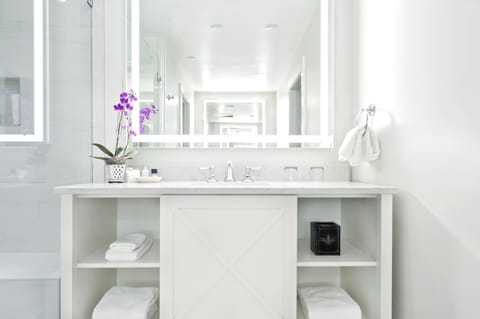 St. Philip Suite | Bathroom | Designer toiletries, hair dryer, bathrobes, slippers