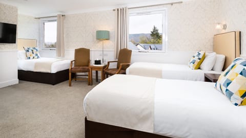 Desk, blackout drapes, iron/ironing board, free WiFi