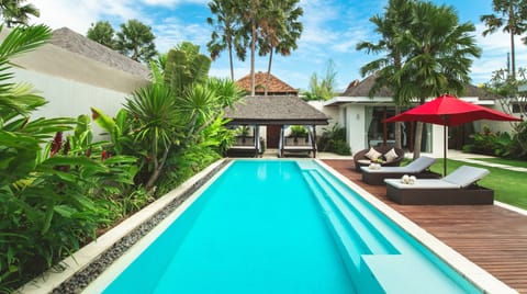 Private pool