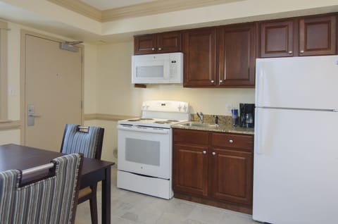 Poolside Efficiency with 2 Queen Beds and Full Kitchen | Private kitchenette | Fridge, coffee/tea maker