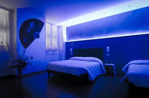 Egyptian cotton sheets, soundproofing, cribs/infant beds, free WiFi