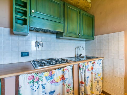 Cabinetry, Countertop, Property, Kitchen Sink, Tap, Sink, Kitchen, Blue, Interior Design, Kitchen Appliance