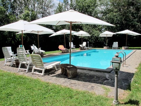 Swimming Pool, Shade, Leisure, Umbrella, Property, Patio, Canopy, Backyard, Table, Outdoor Furniture