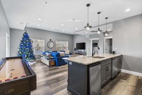 Lower level wetbar, living space, and 2 bedrooms on this level.