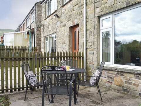 Patio | Watersedge - Gayle Lane Cottages, Gayle, near Hawes