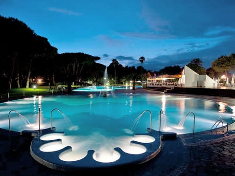 Water, Sky, Cloud, Swimming Pool, Azure, Nature, Blue, Body Of Water, Tree, Leisure