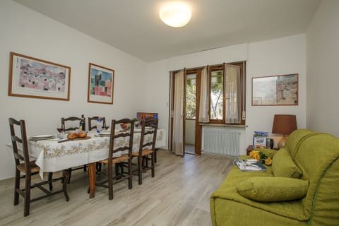 Living and dining room