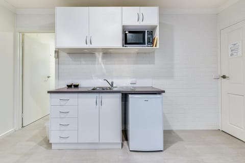 Studio | Private kitchen | Full-size fridge, microwave, stovetop, dishwasher