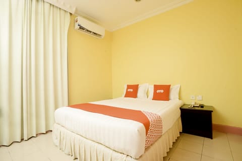 Standard Double Room | Desk, free WiFi, bed sheets