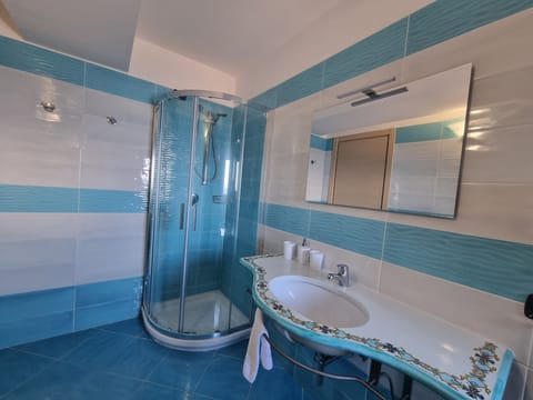 Junior Suite, 1 Bedroom, Terrace, Sea View | Bathroom | Rainfall showerhead, free toiletries, hair dryer, bidet