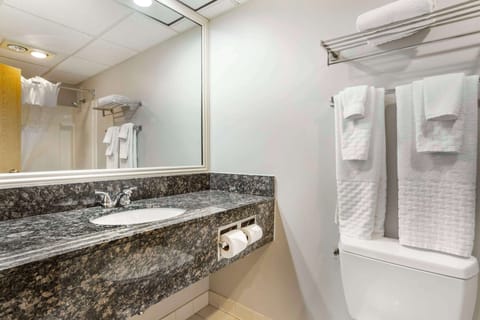 Standard Room, 2 Queen Beds, Non Smoking, Refrigerator & Microwave | Bathroom | Combined shower/tub, hair dryer, towels