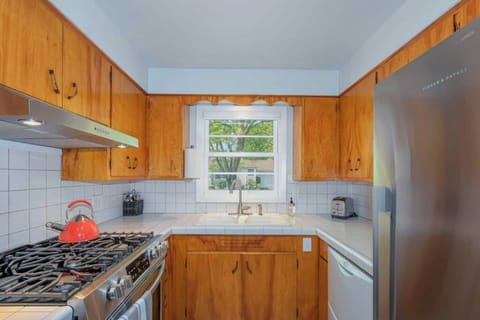 "The amenities are also top notch with a fully stock kitchen with pots, pans, dishes and pretty much everything one needs to cook. It also has coffee, oatmeal, blue tooth speaker, washer & dryer, games, and TV entertainment." Hs from CA