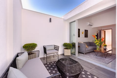 Design Studio Suite, 1 Bedroom, Terrace | Terrace/patio
