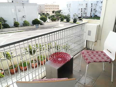 House, 1 Bedroom, Balcony, City View | Balcony