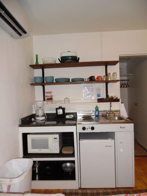 Deluxe Double Room, 2 Double Beds, Non Smoking (Efficiency) | Private kitchenette | Mini-fridge, microwave, coffee/tea maker