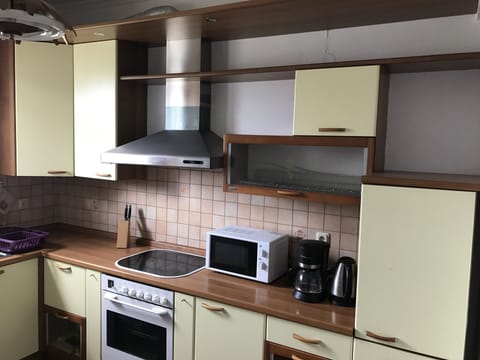 Comfort Villa, 4 Bedrooms, Partial Sea View | 1 bedroom, free WiFi